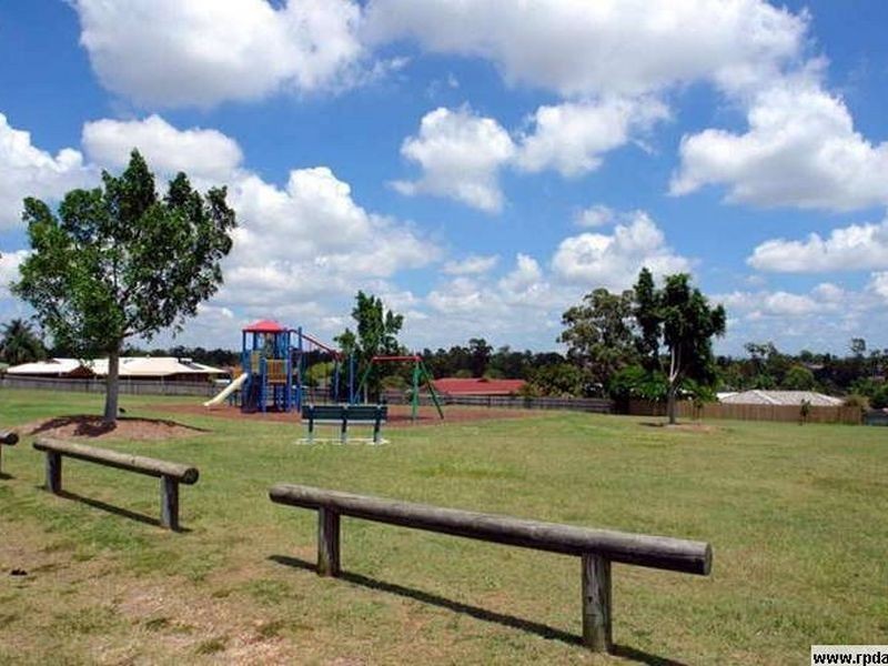 7 Agostino Close, Doolandella QLD 4077