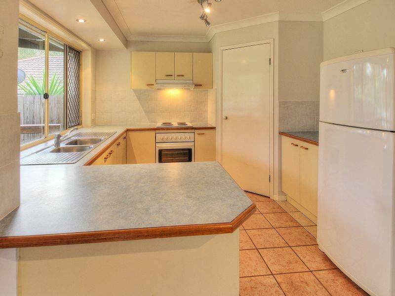 20 Oxley Place, Forest Lake QLD 4078