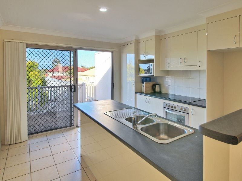 7 Cove Place, Springfield Lakes QLD 4300
