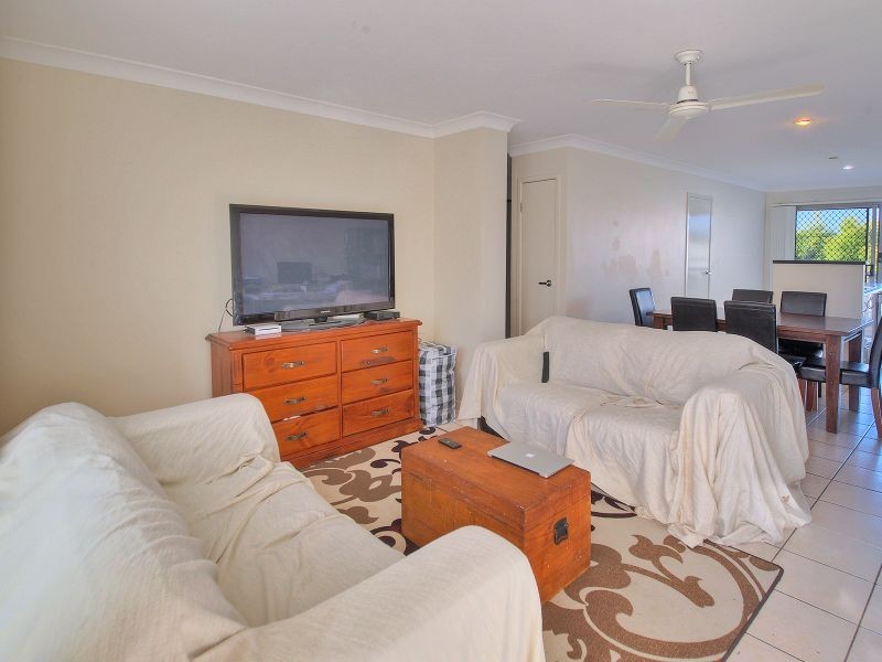 7 Cove Place, Springfield Lakes QLD 4300