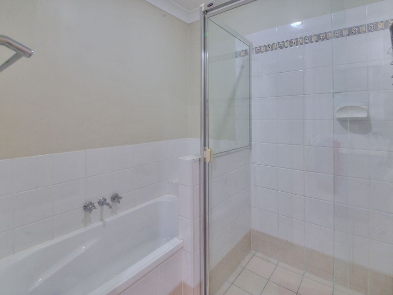 7 Cove Place, Springfield Lakes QLD 4300