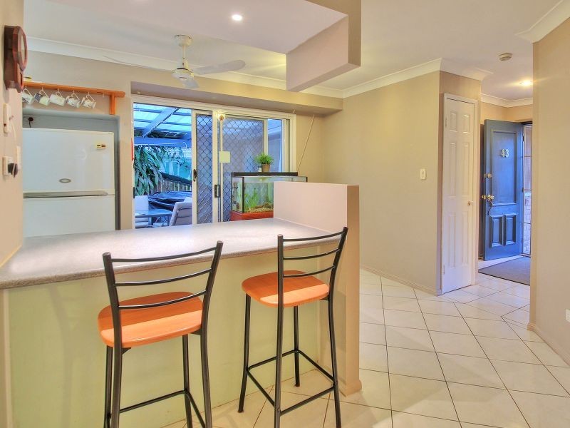 43 Clarendon Circuit, Forest Lake QLD 4078