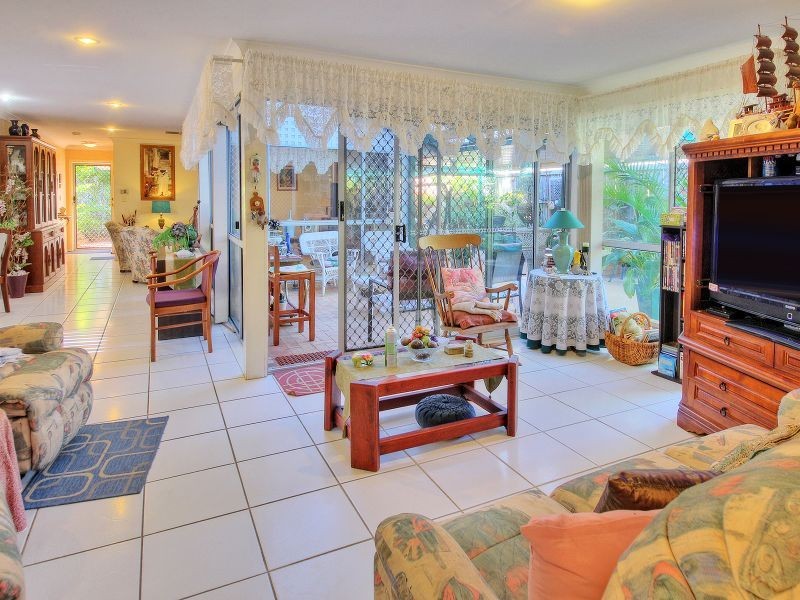 39 Clarendon Circuit, Forest Lake QLD 4078