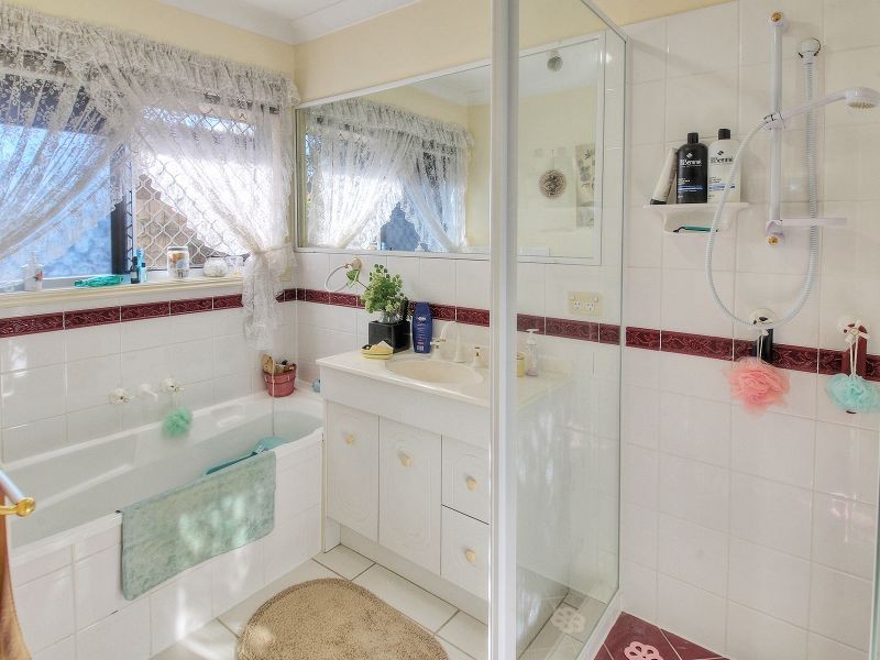 39 Clarendon Circuit, Forest Lake QLD 4078