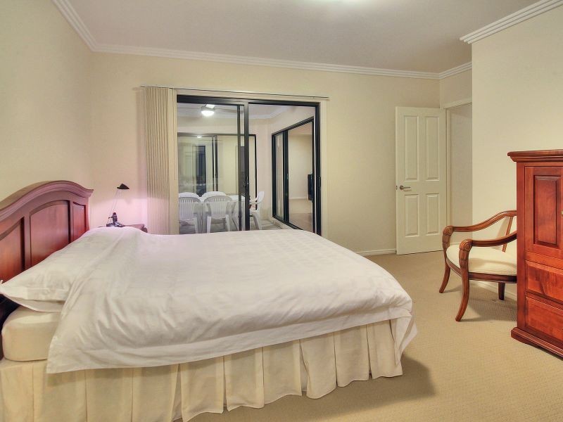 10 Colebrook Crescent, Doolandella QLD 4077