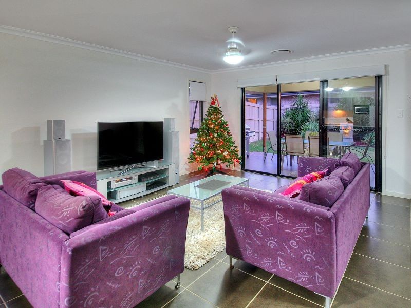 12 Brushwood Circuit, Forest Lake QLD 4078