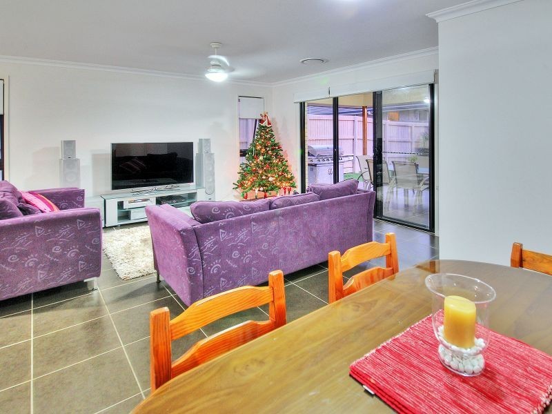 12 Brushwood Circuit, Forest Lake QLD 4078