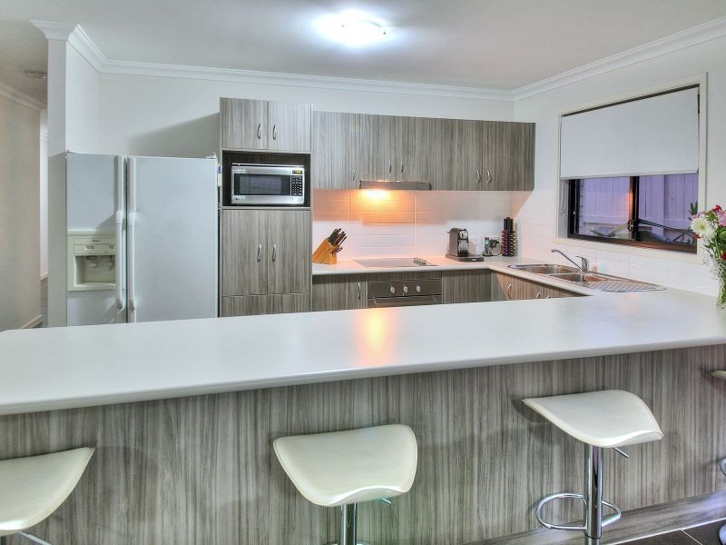 12 Brushwood Circuit, Forest Lake QLD 4078