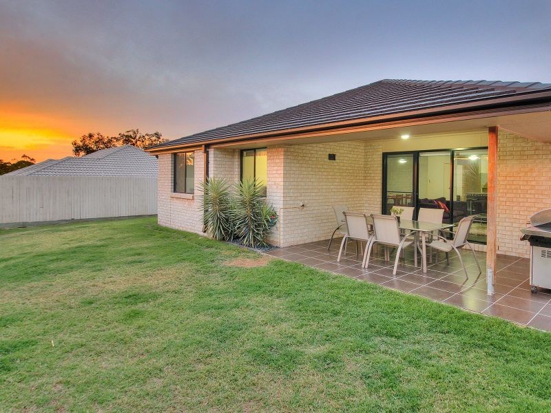 12 Brushwood Circuit, Forest Lake QLD 4078