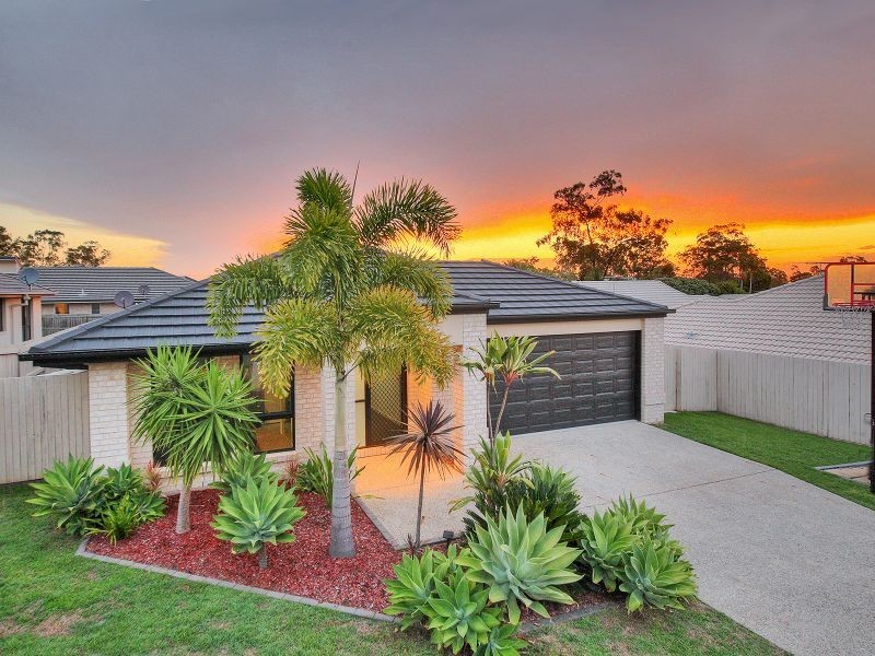 12 Brushwood Circuit, Forest Lake QLD 4078