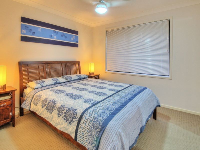 33 Brushwood Circuit, Forest Lake QLD 4078