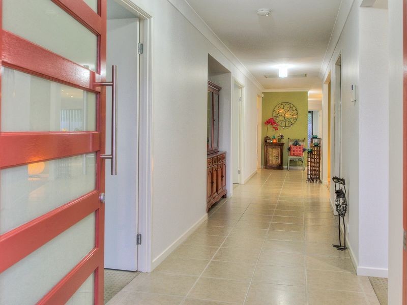 33 Brushwood Circuit, Forest Lake QLD 4078