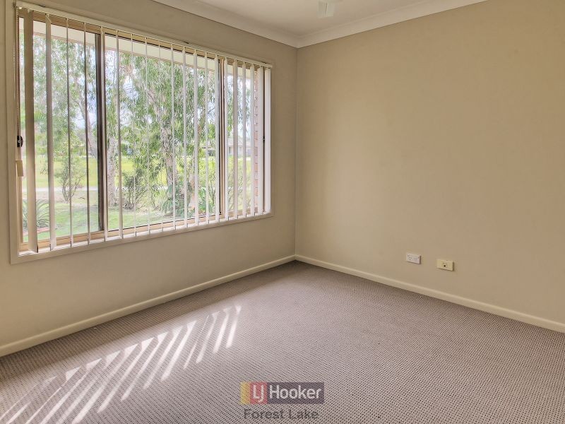 37 Fairway Drive, Meadowbrook QLD 4131