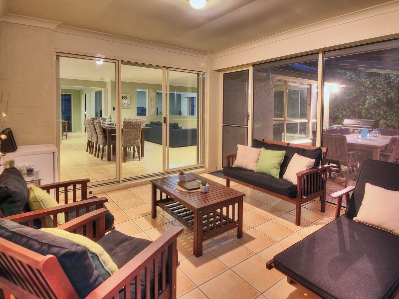 10 Camberwell Place, Forest Lake QLD 4078