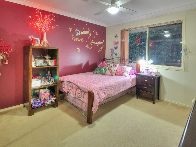 10 Camberwell Place, Forest Lake QLD 4078