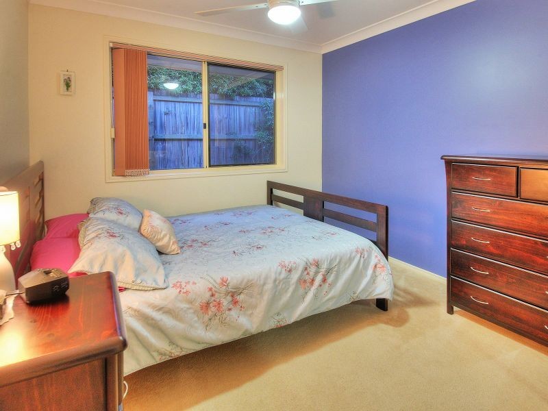 10 Camberwell Place, Forest Lake QLD 4078