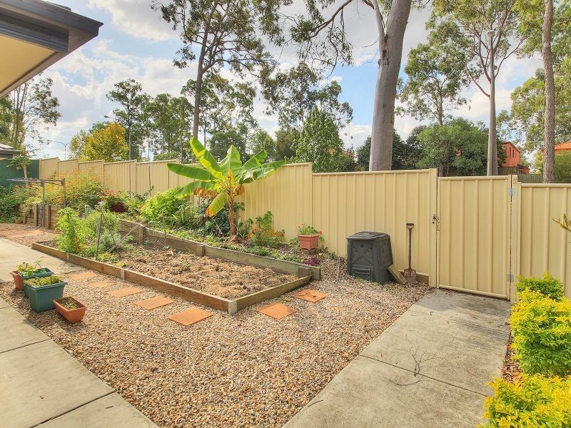 2 Peppermint Lane, Forest Lake QLD 4078