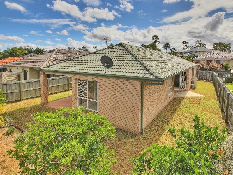 65 Hawthorne Street, Forest Lake QLD 4078