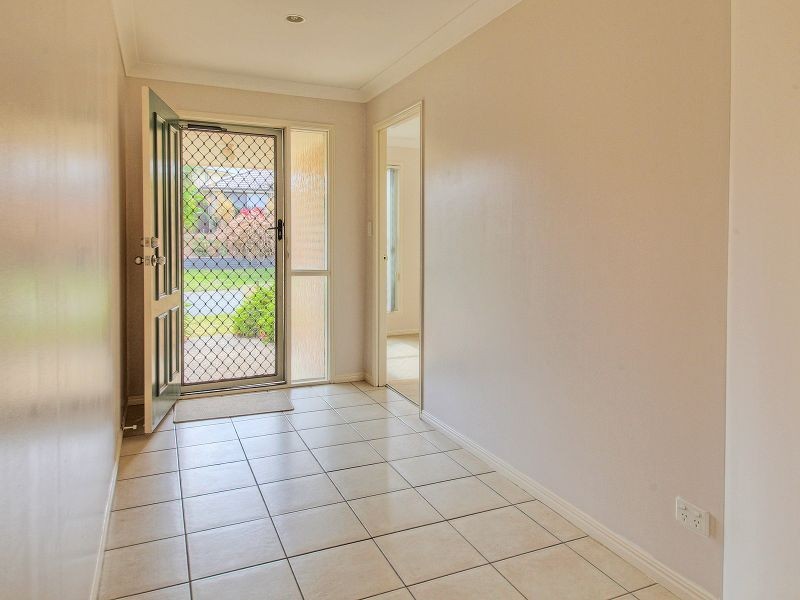 65 Hawthorne Street, Forest Lake QLD 4078