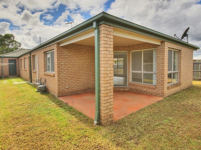 65 Hawthorne Street, Forest Lake QLD 4078
