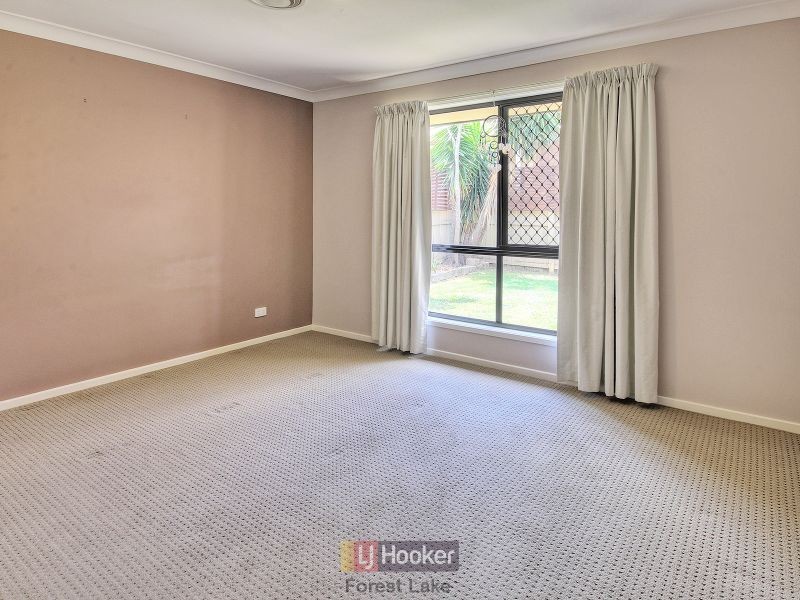 41 Hawthorne Street, Forest Lake QLD 4078