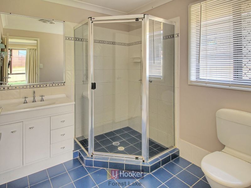 41 Hawthorne Street, Forest Lake QLD 4078