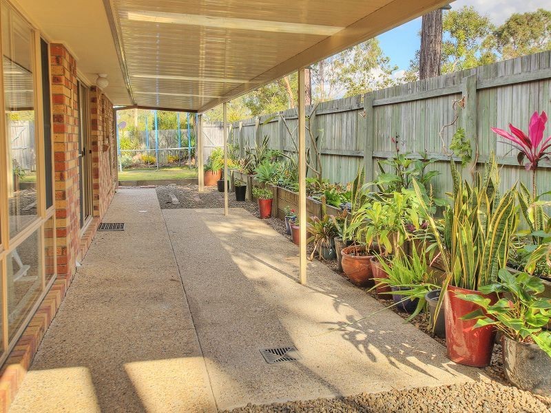 7 Cambridge Crescent, Forest Lake QLD 4078