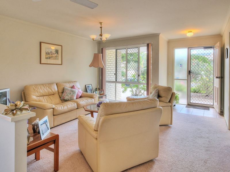 102 Flinders Crescent, Forest Lake QLD 4078