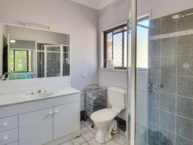 6 Collingrove Place, Forest Lake QLD 4078