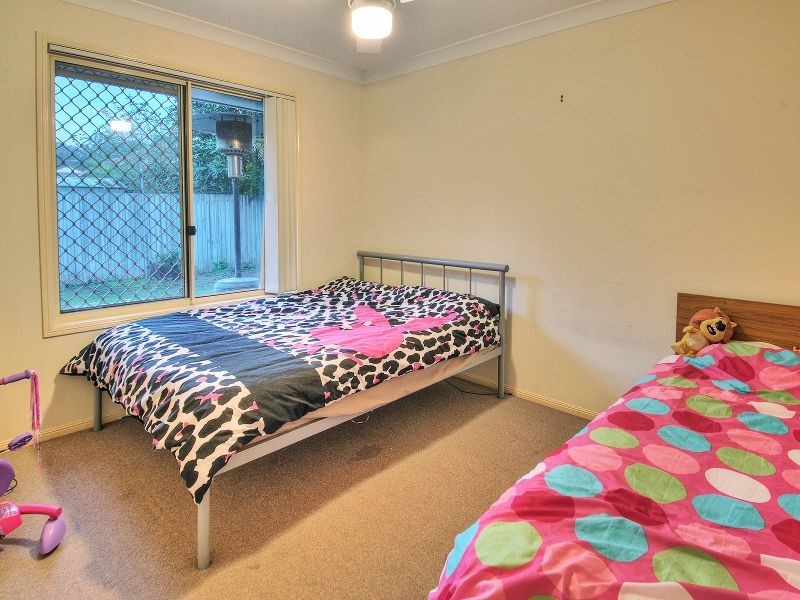 17 Glasshouse Crescent, Forest Lake QLD 4078