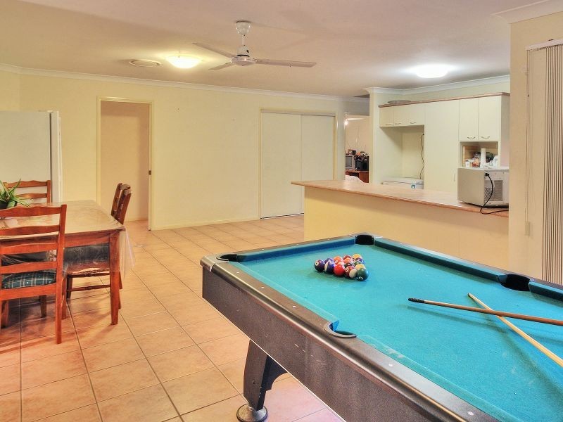 17 Glasshouse Crescent, Forest Lake QLD 4078