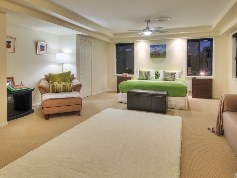 21 Desoto Place, Forest Lake QLD 4078