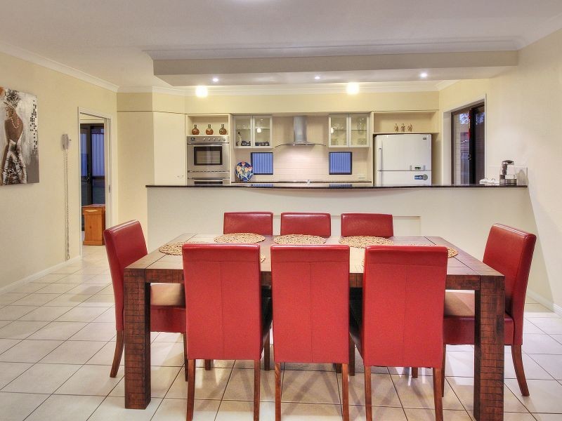 21 Desoto Place, Forest Lake QLD 4078