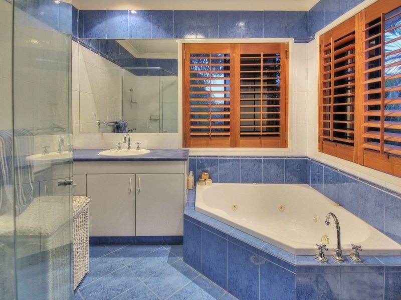 38 The Esplanade, Forest Lake QLD 4078