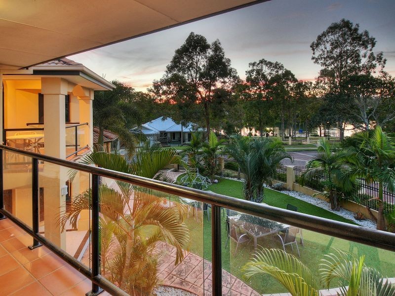 38 The Esplanade, Forest Lake QLD 4078