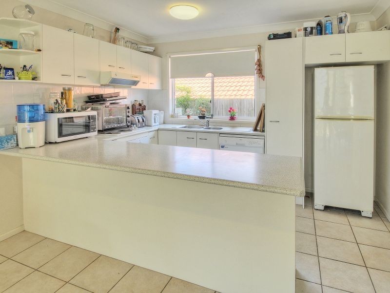 28 Mawson Place, Forest Lake QLD 4078