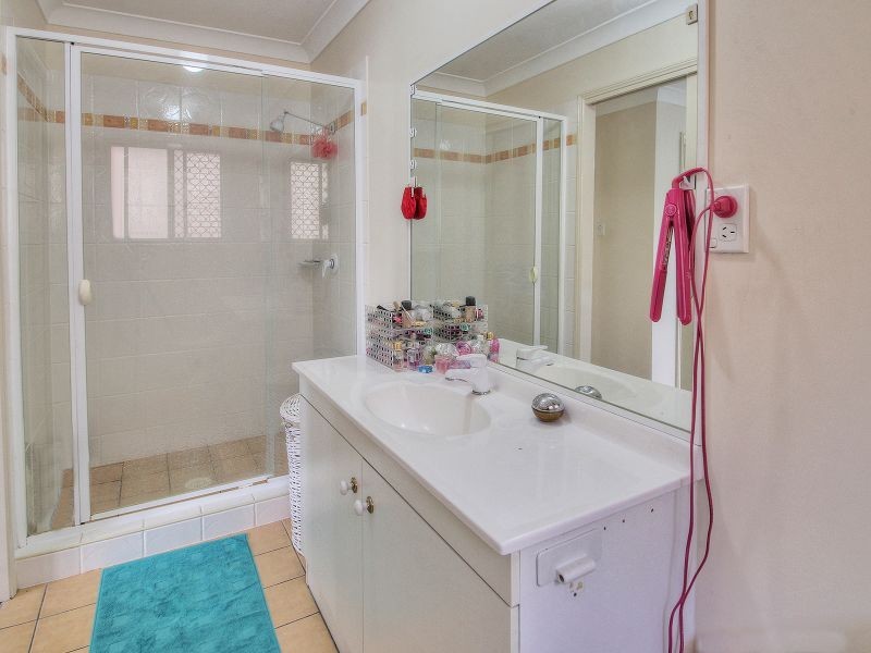 13 Eungella Terrace, Forest Lake QLD 4078