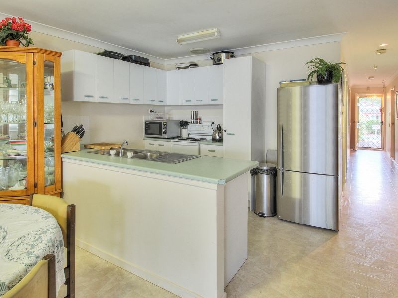 11 Heath Street, Forest Lake QLD 4078