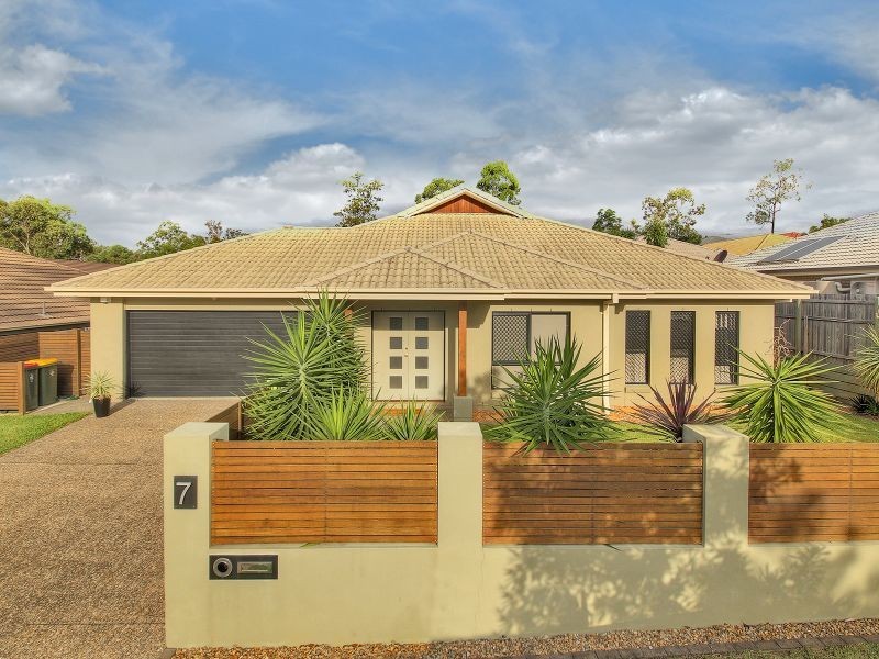 7 Warrumbungle Street, Forest Lake QLD 4078