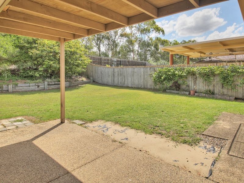 1 Ridgeway Street, Forest Lake QLD 4078