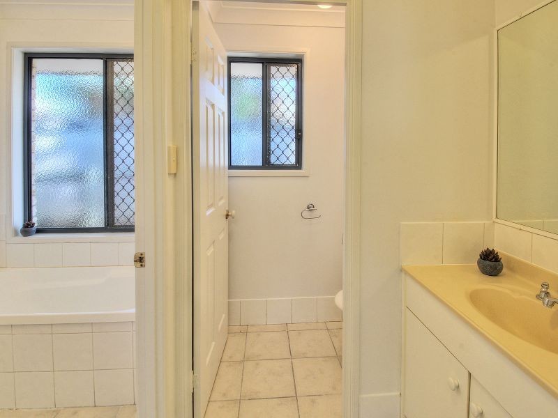 28 Kurrajong Street, Durack QLD 4077