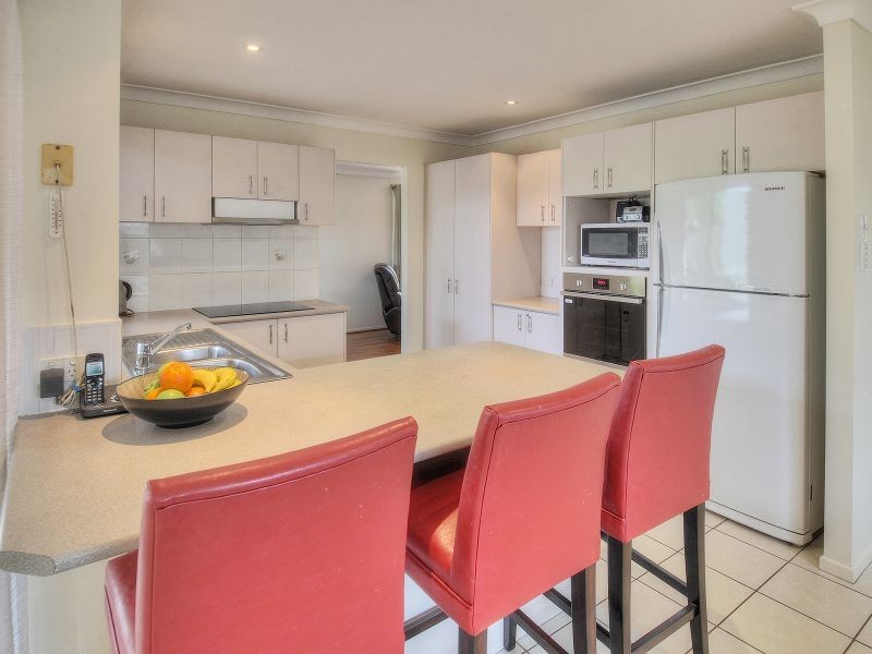 18 Bishop Street, Forest Lake QLD 4078