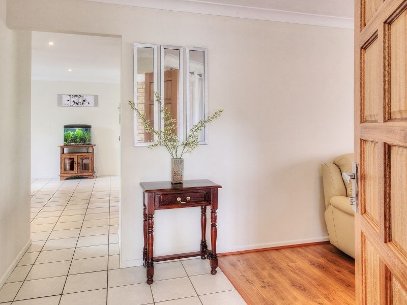 18 Bishop Street, Forest Lake QLD 4078