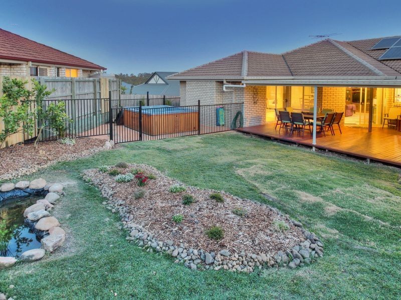 37 Gilberton Crescent, Forest Lake QLD 4078