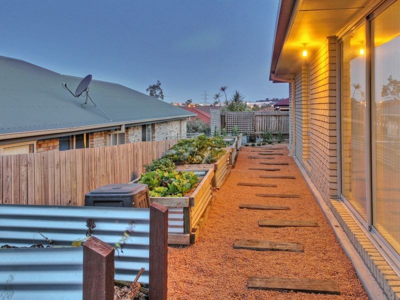 37 Gilberton Crescent, Forest Lake QLD 4078