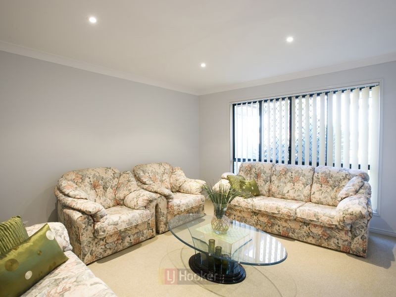 15 Ironbark Place, Heathwood QLD 4110