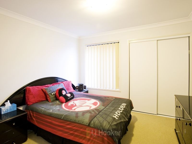 15 Ironbark Place, Heathwood QLD 4110