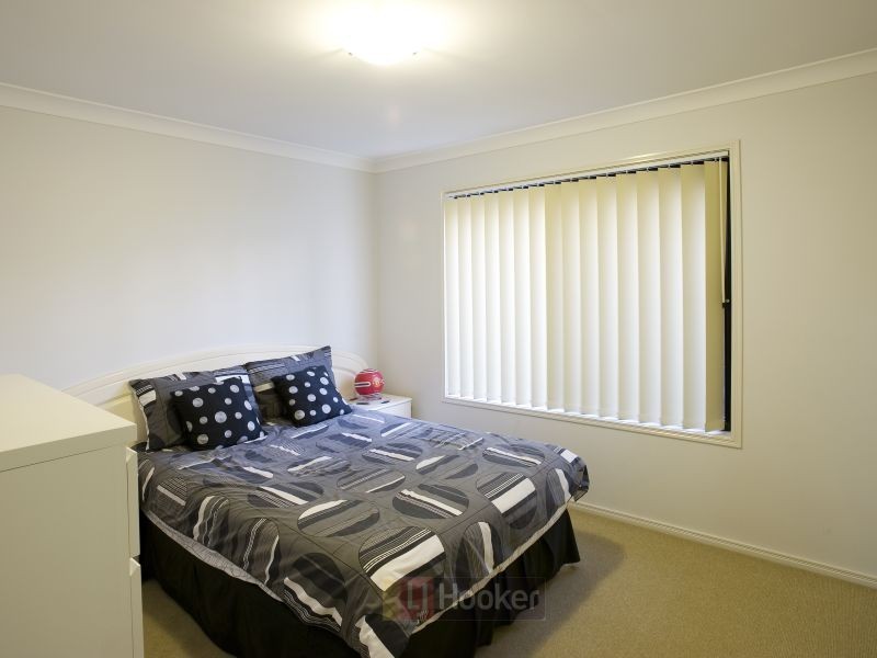 15 Ironbark Place, Heathwood QLD 4110