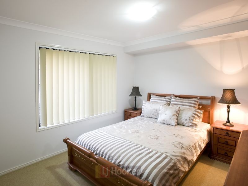 15 Ironbark Place, Heathwood QLD 4110