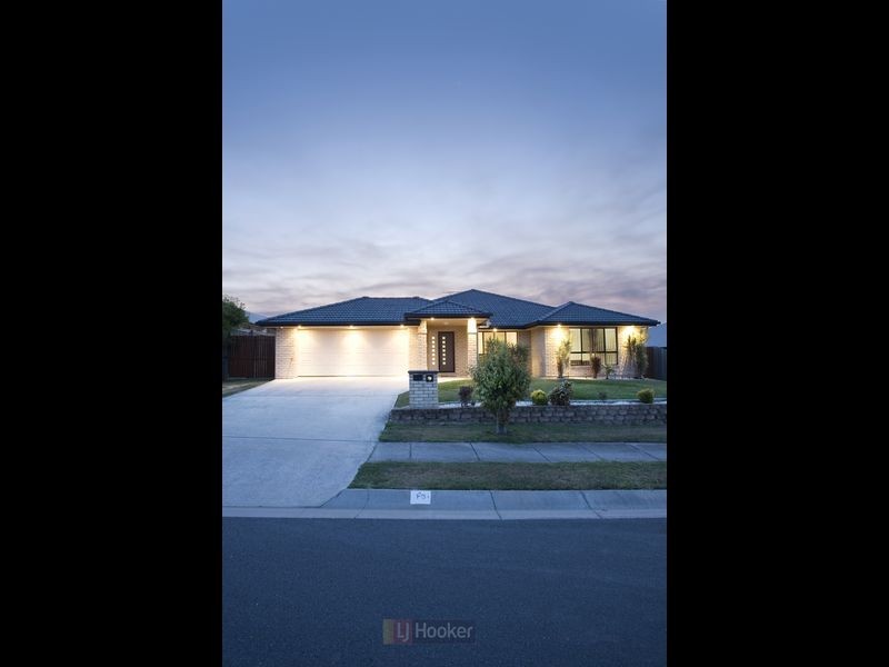 15 Ironbark Place, Heathwood QLD 4110